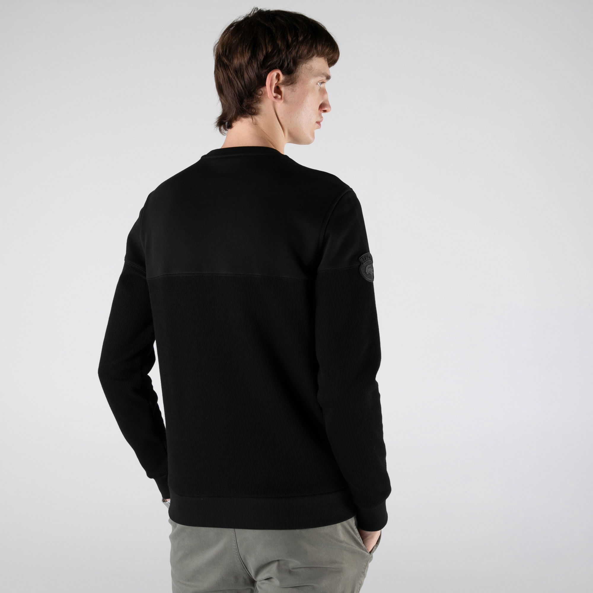 Lacoste Erkek Regular Fit Uzun Kollu Bisiklet Yaka Renk Bloklu Siyah Sweatshirt