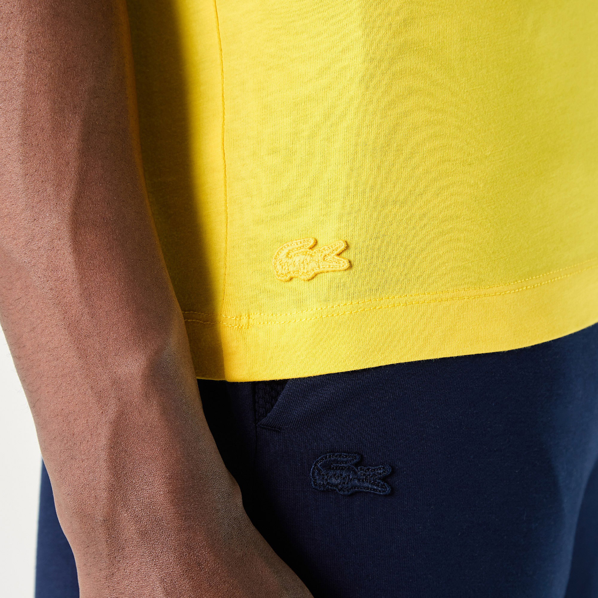 Lacoste Erkek Slim Fit Bisiklet Yaka Baskılı Sarı T-Shirt