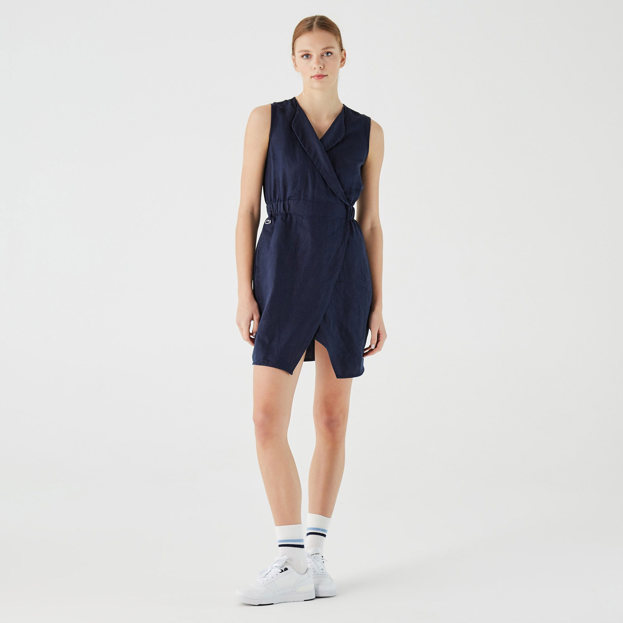 Lacoste Kadın Regular Fit Kolsuz V Yaka Lacivert Elbise