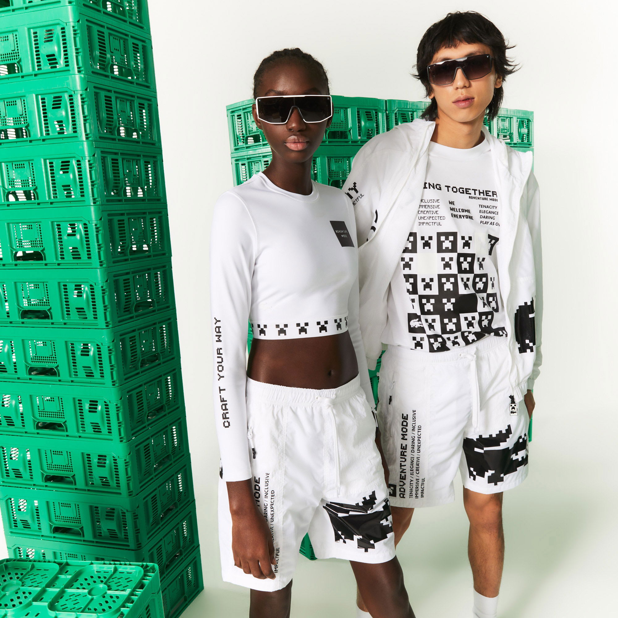 Lacoste L!VE x Minecraft Unisex Regular Fit Baskılı Beyaz Şort