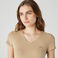 Lacoste Kadın Slim Fit V Yaka Bej T-Shirt