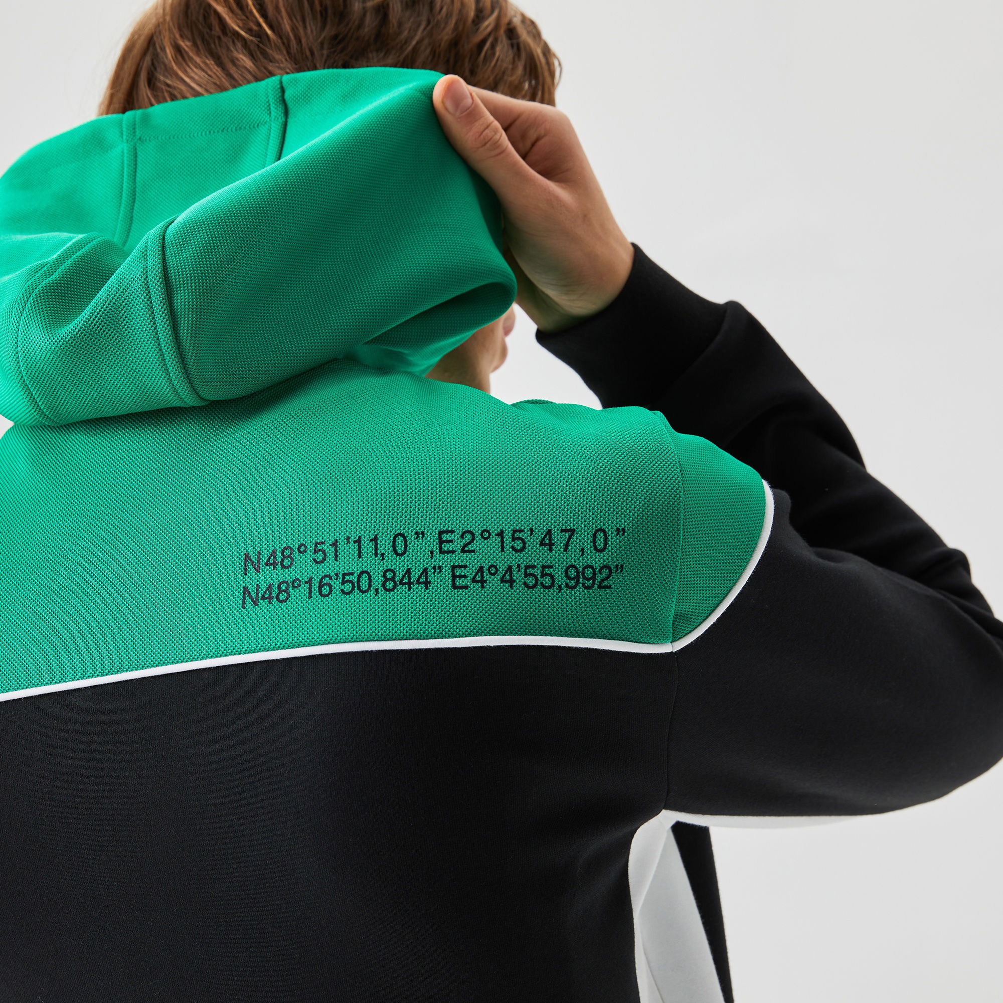 Lacoste Erkek Slim Fit Ayarlanabilir Kapüşonlu Baskılı Renk Bloklu Siyah Sweatshirt
