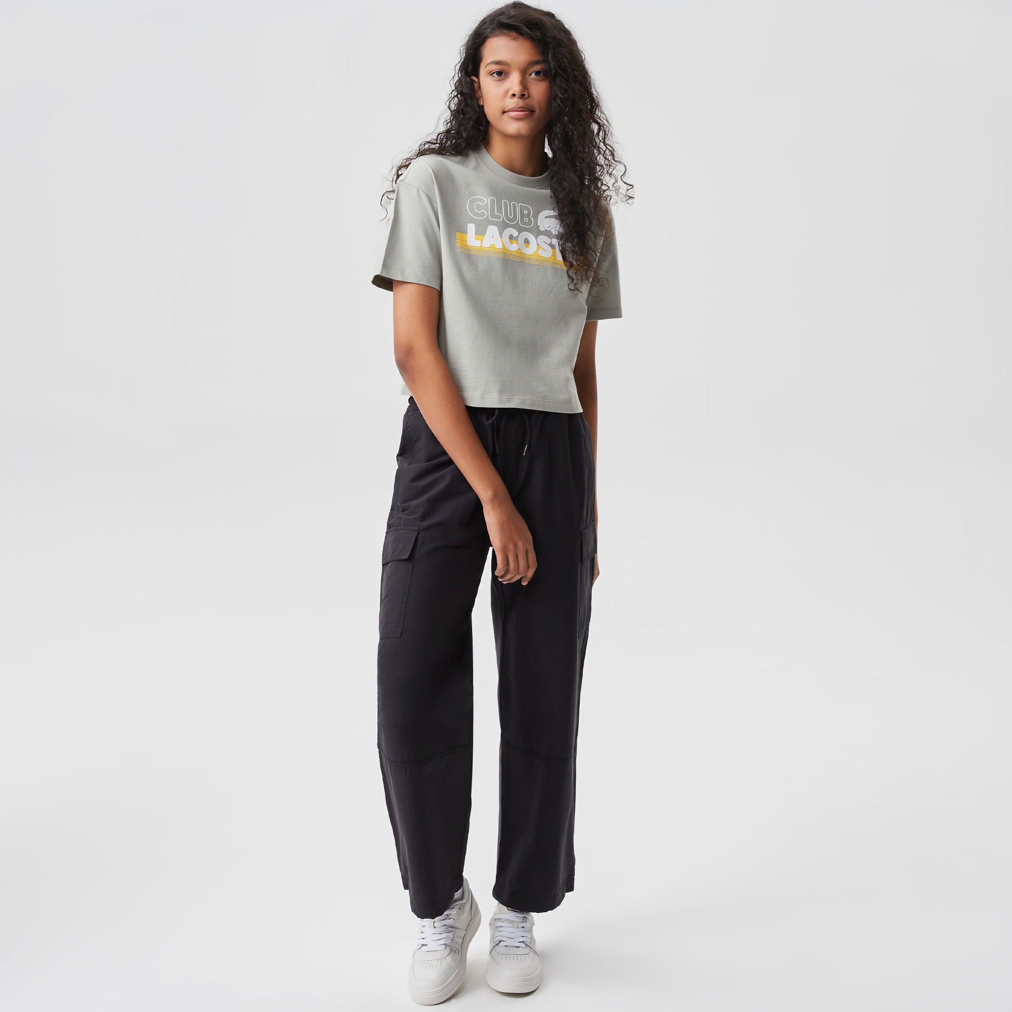 Lacoste Kadın Crop Fit Bisiklet Yaka Baskılı Yeşil T-Shirt