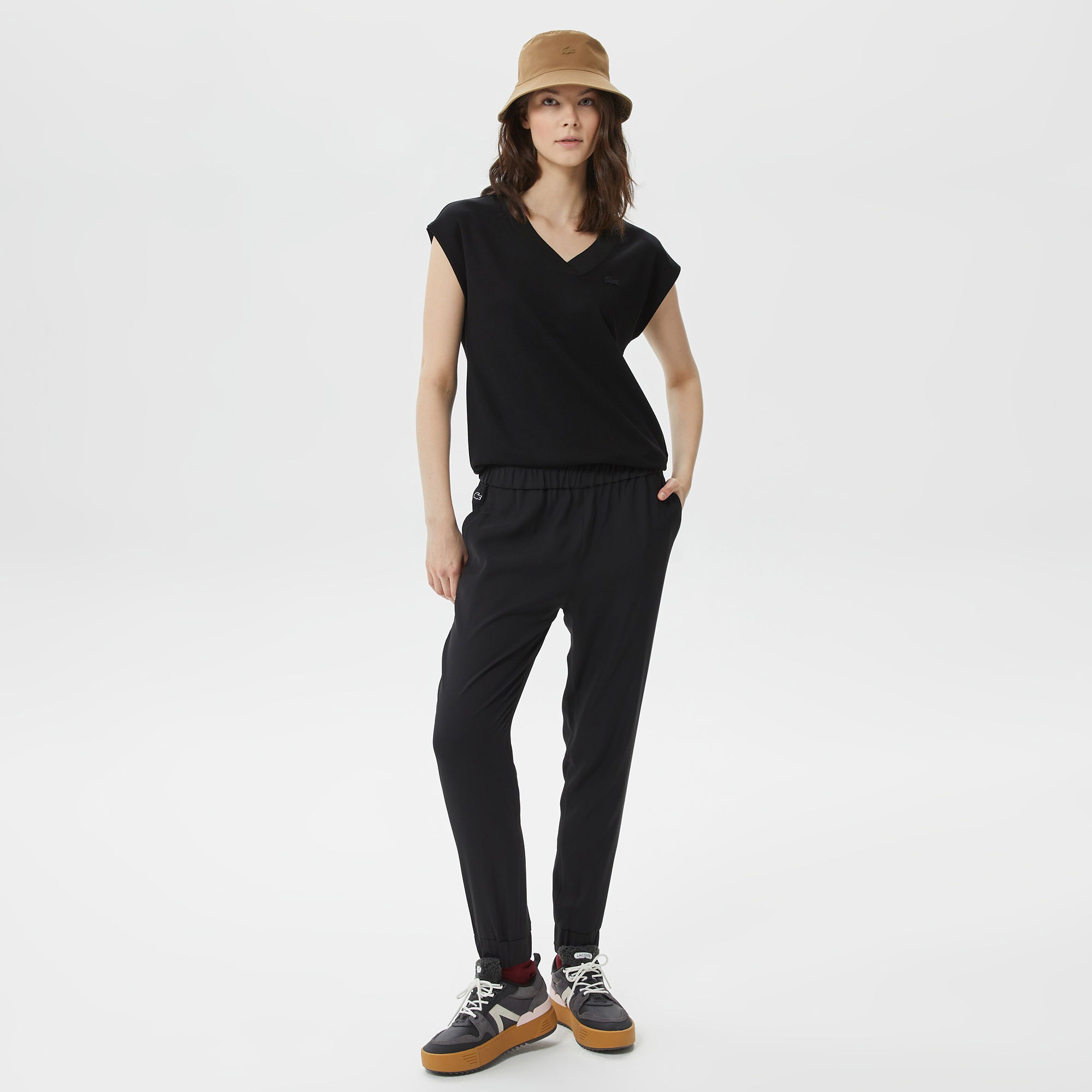 Lacoste Kadın Tapered Fit Siyah Pantolon
