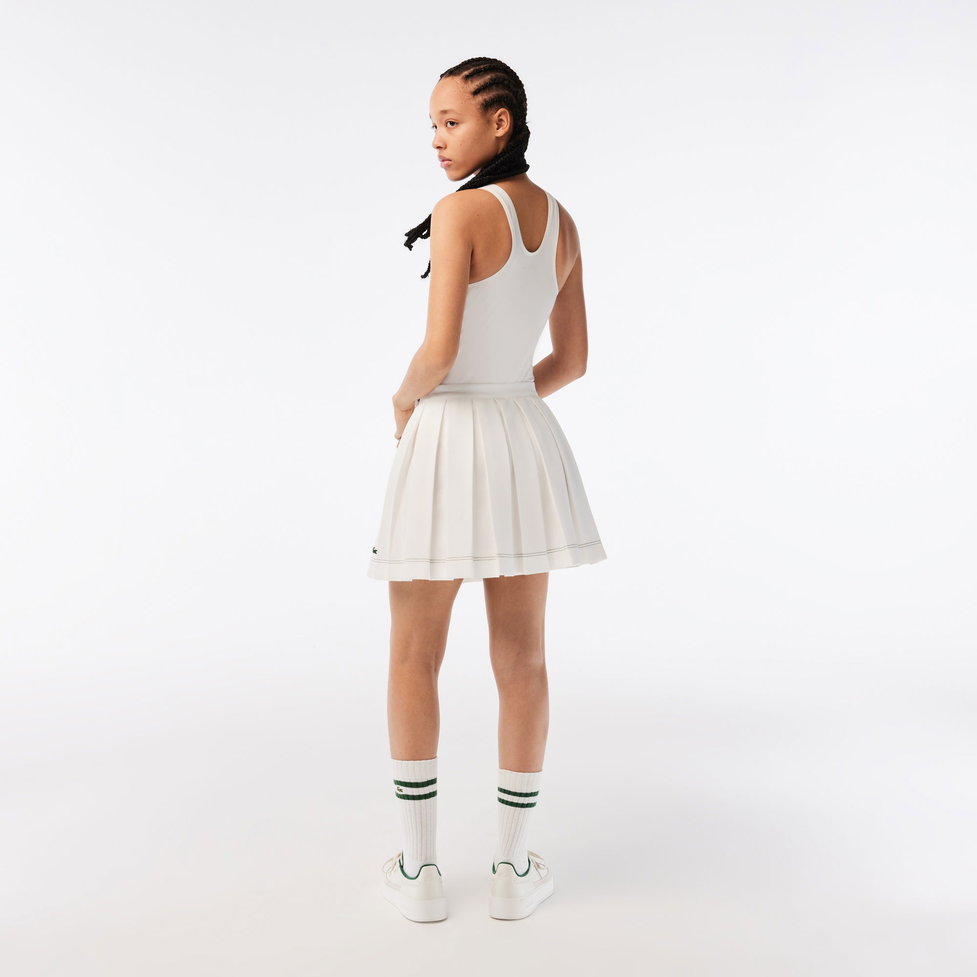 Lacoste x Netflix Kadın Flare Fit Beyaz Etek