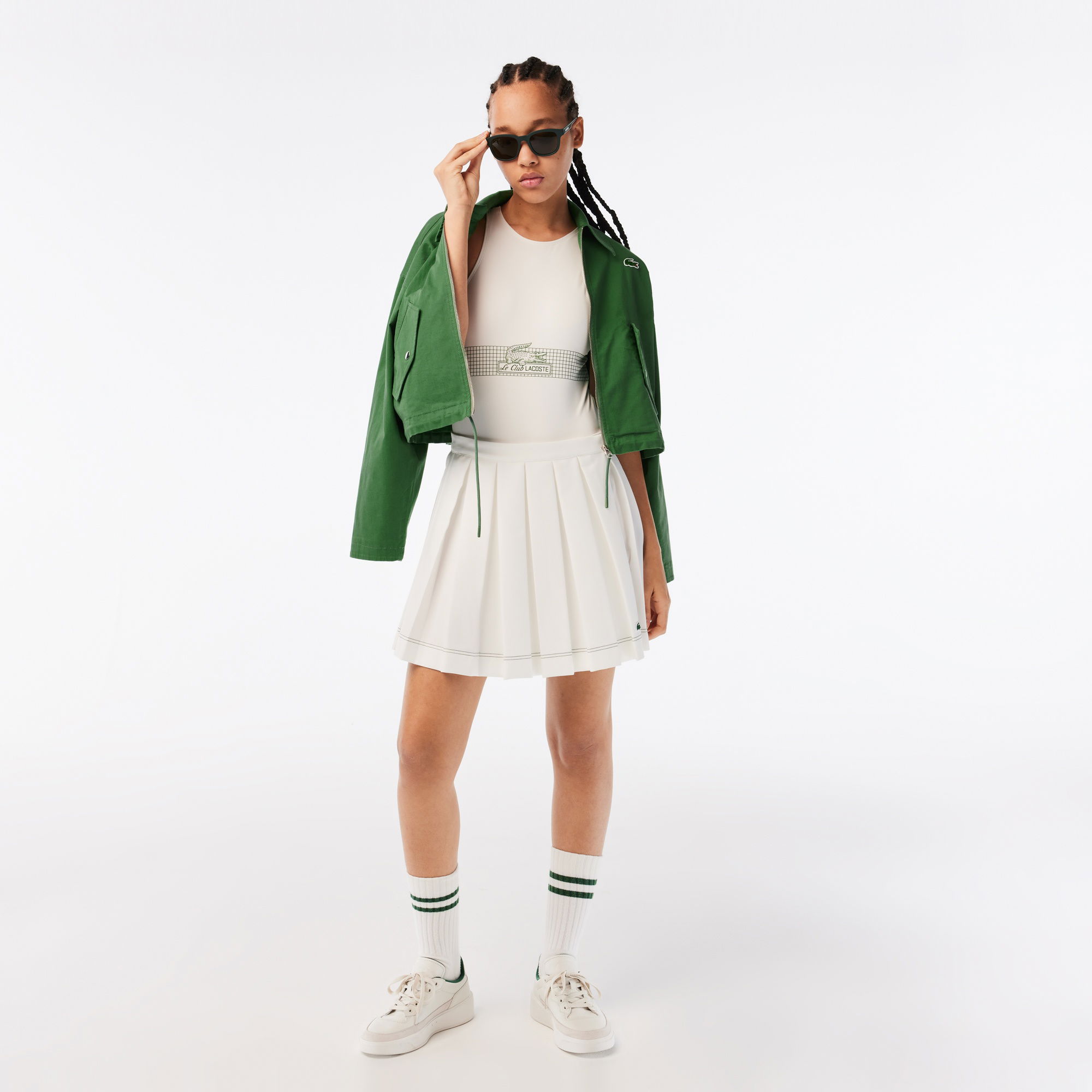 Lacoste x Netflix Kadın Flare Fit Beyaz Etek