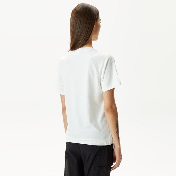 Lacoste Kadın Relaxed Fit V Yaka Beyaz T-Shirt